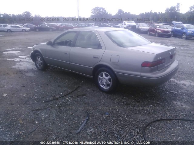 JT2BG22K9W0229308 - 1998 TOYOTA CAMRY CE/LE/XLE 灰色 照片 3