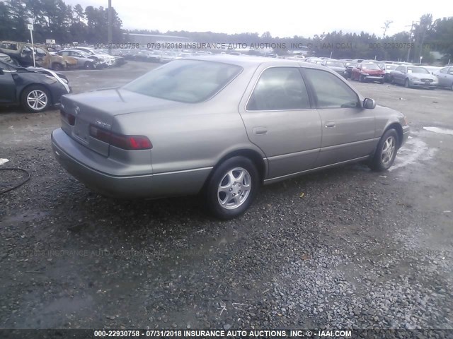JT2BG22K9W0229308 - 1998 TOYOTA CAMRY CE/LE/XLE 灰色 照片 4