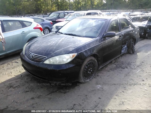 4T1BE32K55U043237 - 2005 TOYOTA CAMRY LE/XLE/SE Qara foto 2