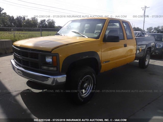 1GCGK29R2VE248153 - 1997 CHEVROLET GMT-400 K2500 YELLOW photo 2