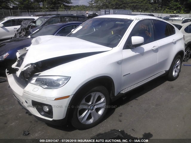 5UXFG2C50DL785843 - 2013 BMW X6 XDRIVE35I WHITE photo 2