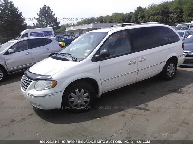2C4GP64L95R244177 - 2005 CHRYSLER TOWN & COUNTRY LIMITED WHITE photo 2
