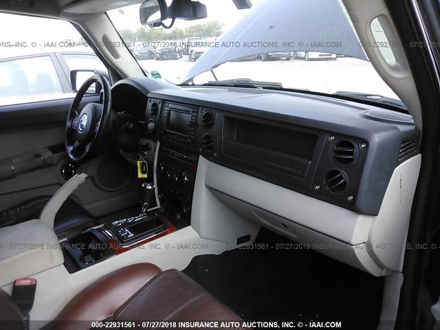 1J8HG582X6C295755 - 2006 JEEP COMMANDER LIMITED BLACK photo 5