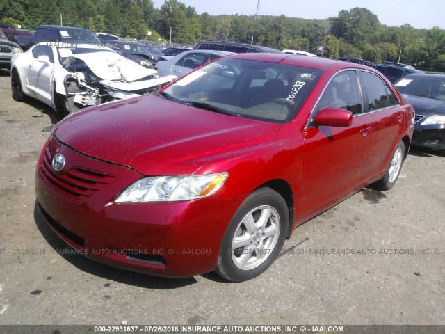 4T1BK46K27U020333 - 2007 TOYOTA CAMRY NEW GENERAT LE/XLE/SE RED photo 2