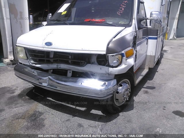 1FDKE30M4NHA12817 - 1992 FORD E350 WHITE photo 6