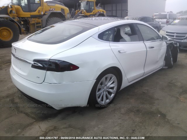 5YJSA1E19HF208839 - 2017 TESLA MODEL S Սպիտակ լուսանկար 4