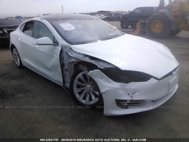 5YJSA1E19HF208839 - 2017 TESLA MODEL S Սպիտակ լուսանկար 6