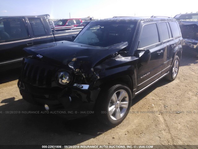 1C4NJPFA7ED600512 - 2014 JEEP PATRIOT LATITUDE BLACK photo 2