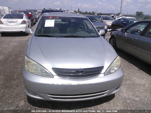 4T1BE32K83U658460 - 2003 TOYOTA CAMRY LE/XLE/SE 银色 照片 6