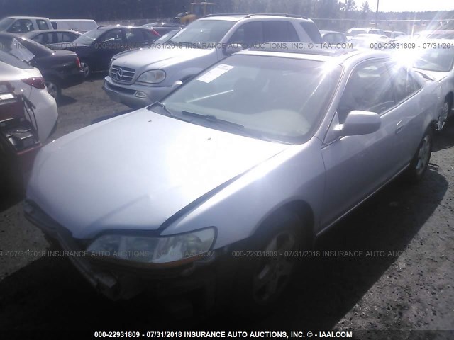 1HGCG2258YA037687 - 2000 HONDA ACCORD EX SILVER photo 2