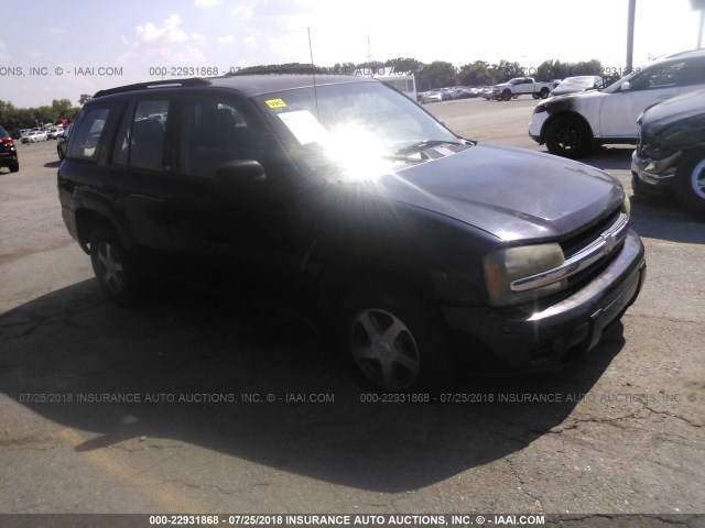 1GNDS13S142167015 - 2004 CHEVROLET TRAILBLAZER LS/LT BLACK photo 1