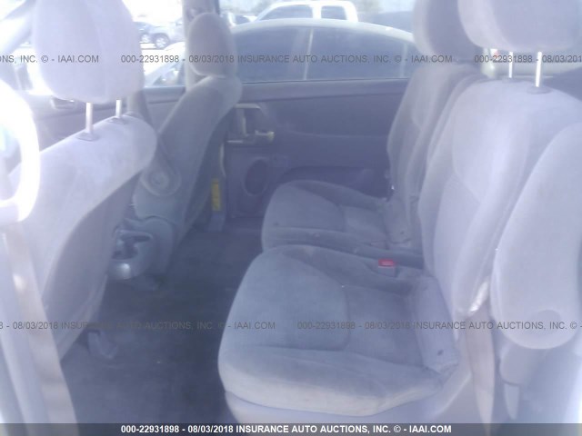 5TDKK4CC6AS301502 - 2010 TOYOTA SIENNA CE/LE WHITE photo 8