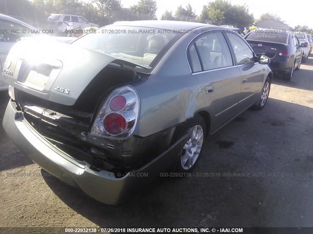 1N4AL11D35C143118 - 2005 NISSAN ALTIMA S/SL GREEN photo 4