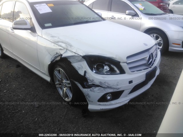 WDDGF56X48F196523 - 2008 MERCEDES-BENZ C 350 WHITE photo 6