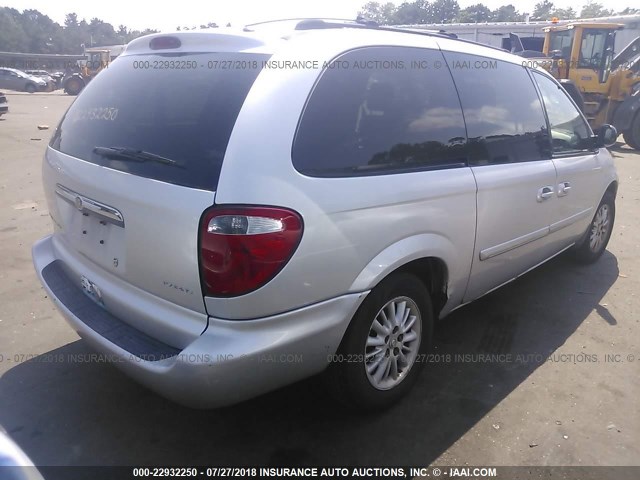 2C4GP54L84R529283 - 2004 CHRYSLER TOWN & COUNTRY TOURING SILVER photo 4