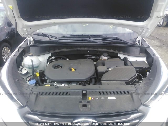 KM8J3CA49HU563532 - 2017 HYUNDAI TUCSON LIMITED/SPORT AND ECO/SE WHITE photo 10