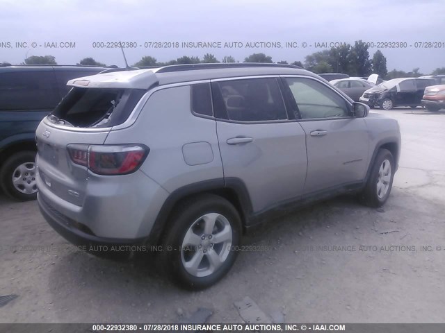 3C4NJDBB0HT628387 - 2017 JEEP COMPASS LATITUDE 银色 照片 4