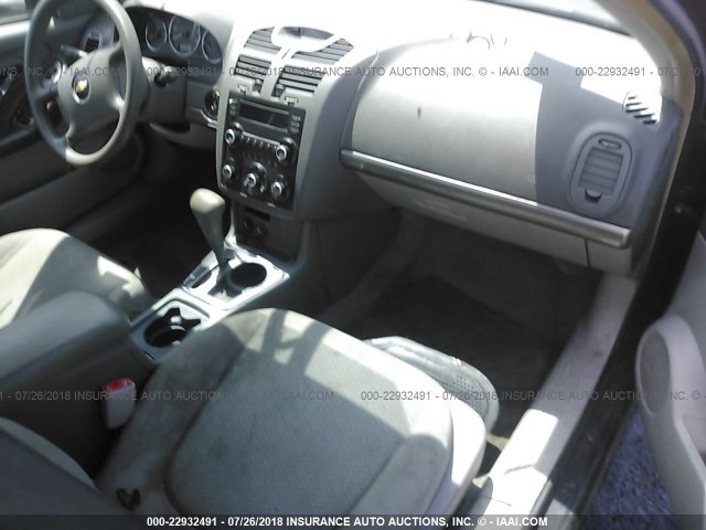 1G1ZS51F36F280223 - 2006 CHEVROLET MALIBU LS წითელი ფოტო 5