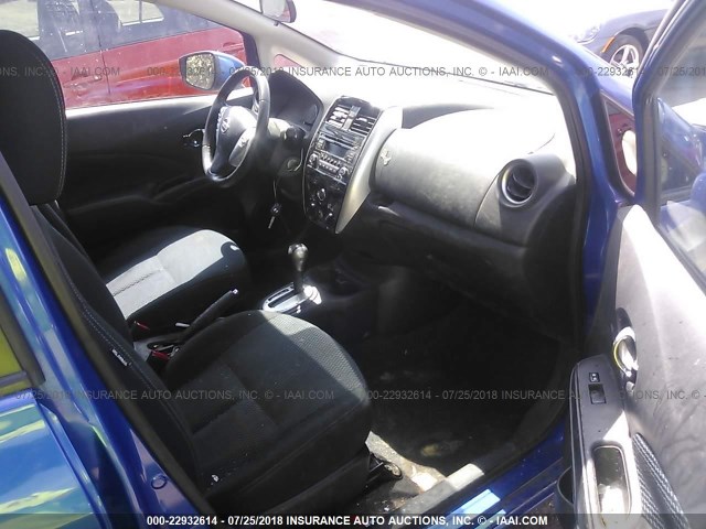 3N1CE2CP8FL413835 - 2015 NISSAN VERSA NOTE S/S PLUS/SV/SL/SR BLUE photo 5