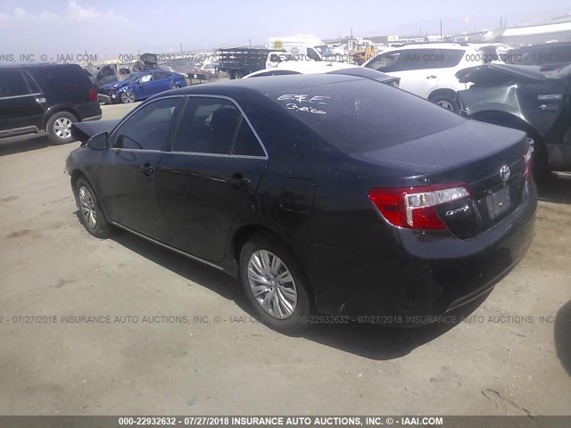4T1BF1FKXEU430555 - 2014 TOYOTA CAMRY L/SE/LE/XLE 蓝色 照片 3