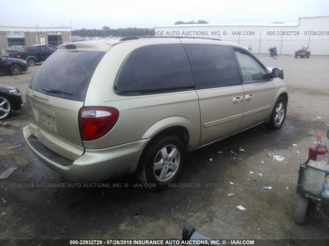 2D4GP44L17R360192 - 2007 DODGE GRAND CARAVAN SXT TAN photo 4