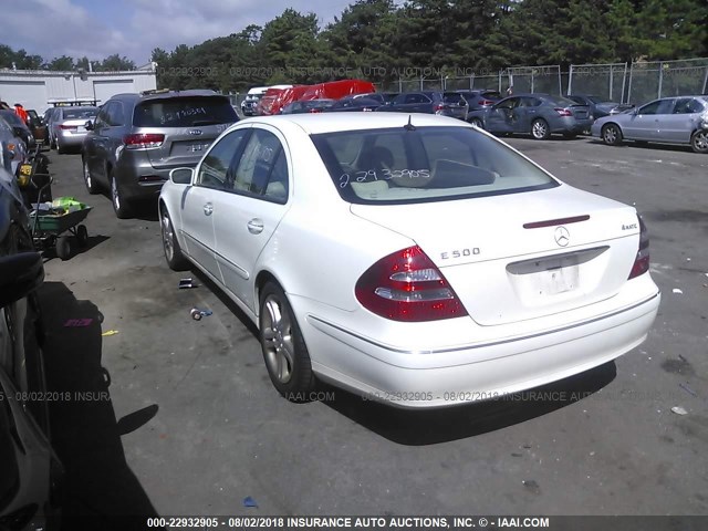 WDBUF83J25X175169 - 2005 MERCEDES-BENZ E 500 4MATIC WHITE photo 3