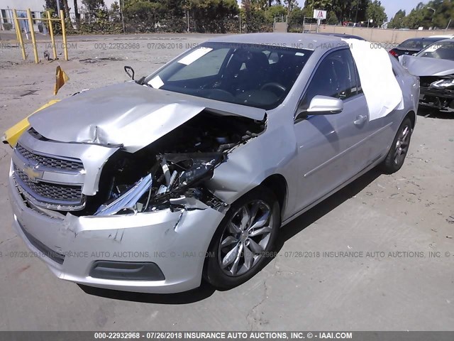 1G11C5SA7DF230001 - 2013 CHEVROLET MALIBU 1LT 银色 照片 2