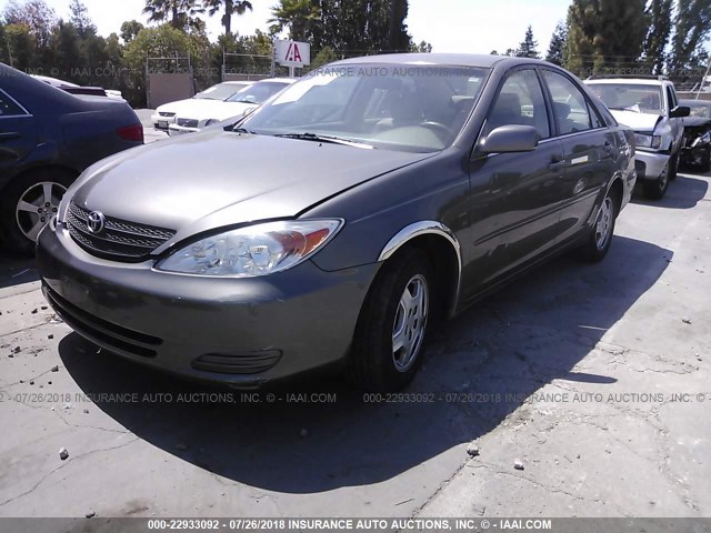 4T1BF32K73U563336 - 2003 TOYOTA CAMRY LE/XLE/SE Бежевый фото 2