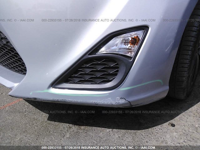 JF1ZNAA12D2730238 - 2013 TOYOTA SCION FR-S SILVER photo 6
