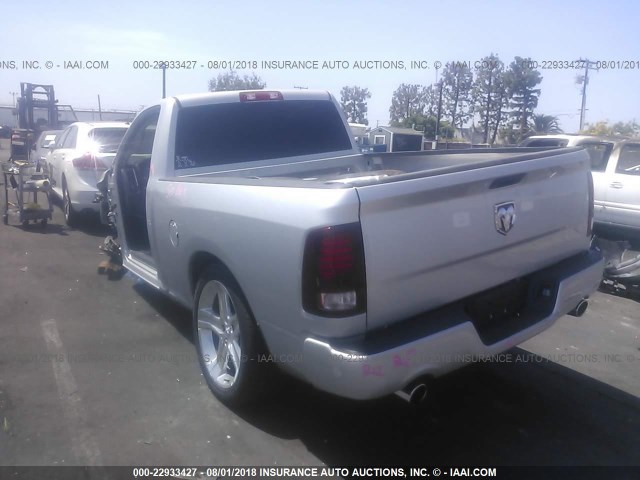 3C6JR6CT2HG745592 - 2017 RAM 1500 SPORT SILVER photo 3