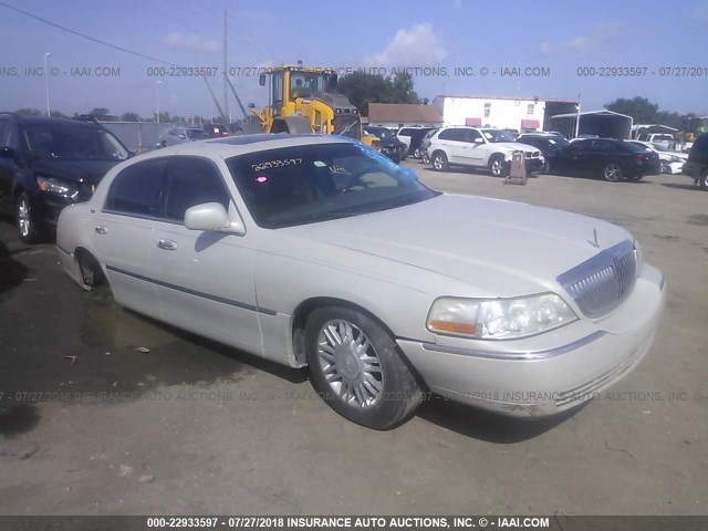 1LNHM82V76Y636239 - 2006 LINCOLN TOWN CAR SIGNATURE LIMITED WHITE photo 1