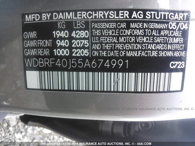 WDBRF40J55A674991 - 2005 MERCEDES-BENZ C 230K SPORT SEDAN SILVER photo 9