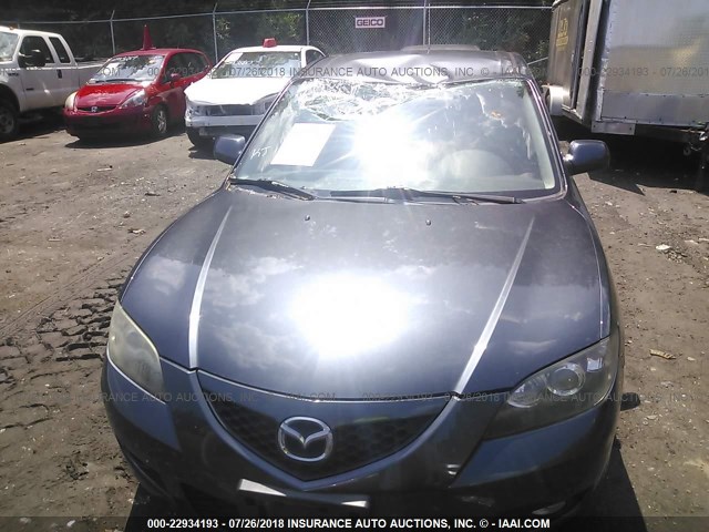 JM1BK32F181119266 - 2008 MAZDA 3 I GRAY photo 6