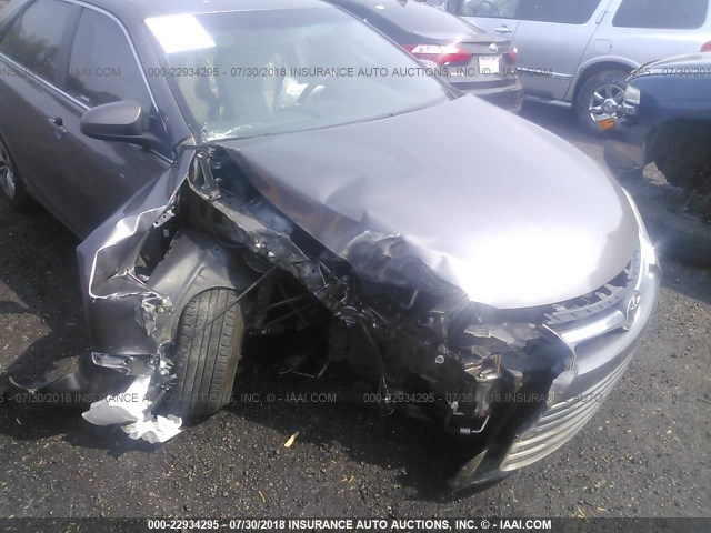 4T1BF1FKXFU486254 - 2015 TOYOTA CAMRY LE/XLE/SE/XSE 灰色 照片 6