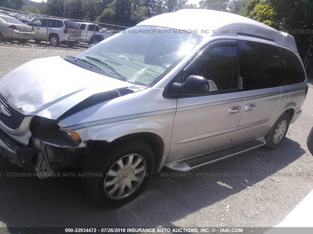 2C4GP44L13R306057 - 2003 CHRYSLER TOWN & COUNTRY LX SILVER photo 2