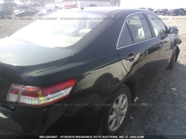 4T1BF3EKXAU540299 - 2010 TOYOTA CAMRY SE/LE/XLE მწვანე ფოტო 4