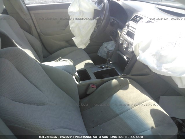 4T1BF3EKXAU540299 - 2010 TOYOTA CAMRY SE/LE/XLE მწვანე ფოტო 5