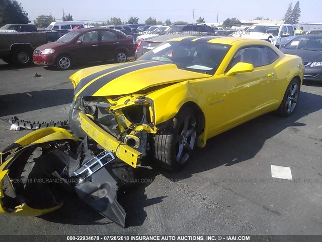 2G1FC1E33D9124438 - 2013 CHEVROLET CAMARO LT YELLOW photo 2