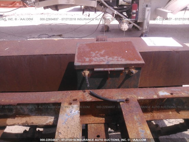 000NOVINONTRAILER - 2000 MISC SHOP TRAILER  BROWN photo 10