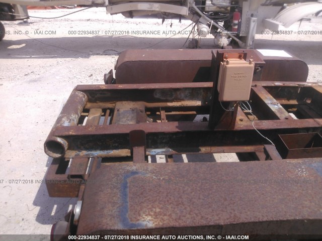 000NOVINONTRAILER - 2000 MISC SHOP TRAILER  BROWN photo 8