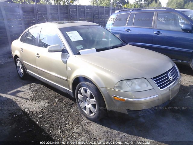 WVWRH63B41P283396 - 2001 VOLKSWAGEN PASSAT GLX GOLD photo 1