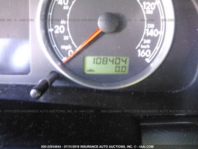 WVWRH63B41P283396 - 2001 VOLKSWAGEN PASSAT GLX 金色 照片 7