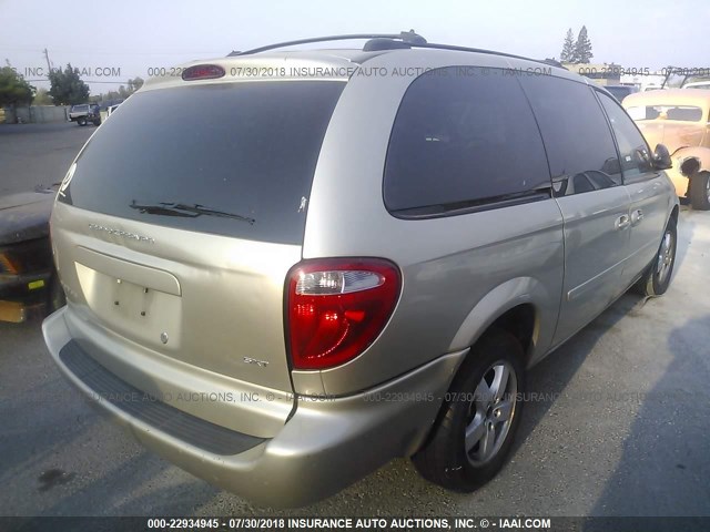 2D4GP44L25R286097 - 2005 DODGE GRAND CARAVAN SXT GOLD photo 4