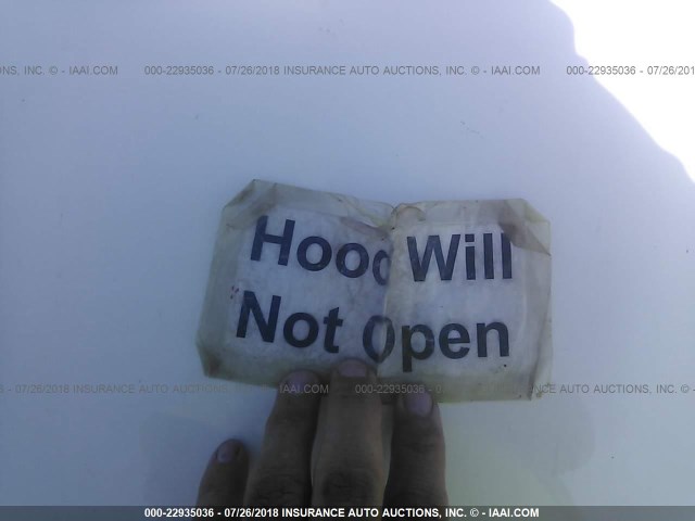 4T1BE32K72U099241 - 2002 TOYOTA CAMRY LE/XLE/SE 白色 照片 10