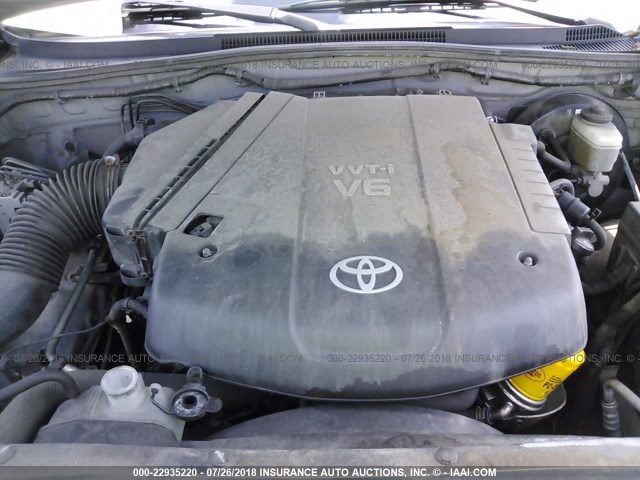 5TELU42N68Z584109 - 2008 TOYOTA TACOMA DOUBLE CAB ვერცხლისფერი ფოტო 10