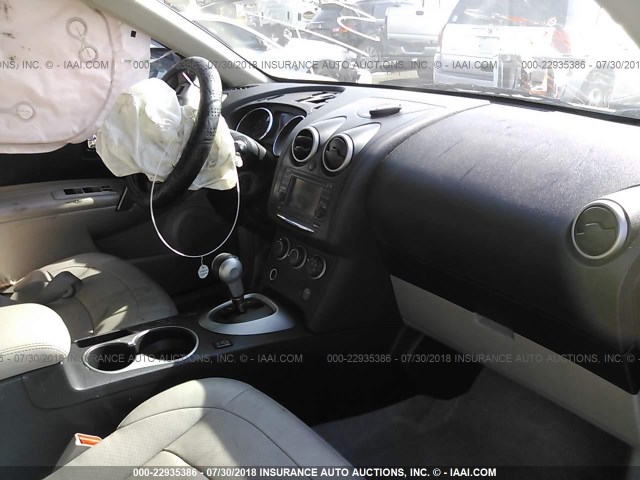 JN8AS5MT7CW286158 - 2012 NISSAN ROGUE S/SV SILVER photo 5
