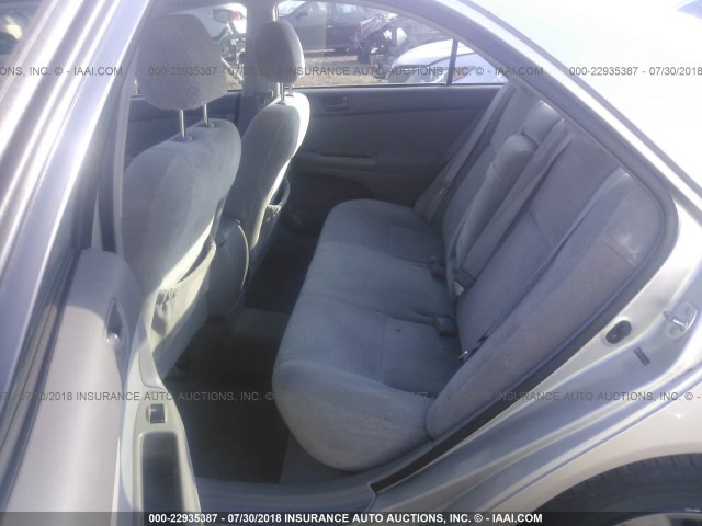 4T1BE32K54U914801 - 2004 TOYOTA CAMRY LE/XLE/SE Gümüş foto 8