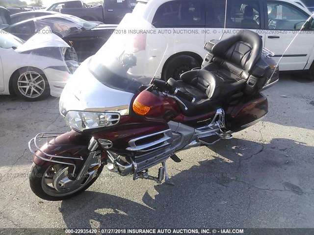 1HFSC47092A110979 - 2002 HONDA GL1800 RED photo 2