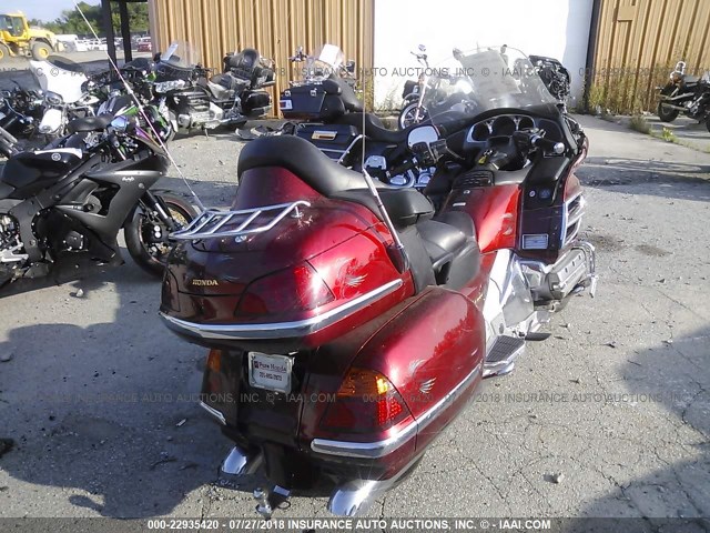 1HFSC47092A110979 - 2002 HONDA GL1800 RED photo 4