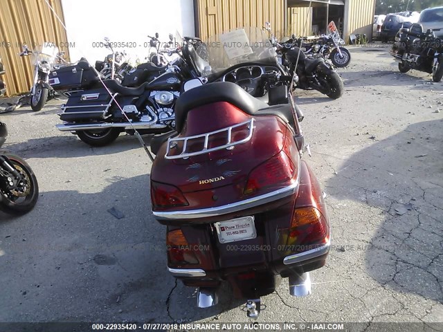 1HFSC47092A110979 - 2002 HONDA GL1800 RED photo 6